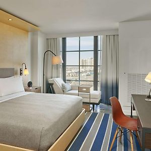 Premium King Room View
